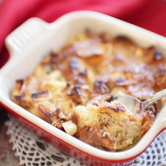 Breakfast Bread Pudding Recipe | Single Serving | One Dish ...