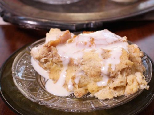 https://onedishkitchen.com/wp-content/uploads/2017/11/new-orleans-bread-pudding-whiskey-sauce-one-dish-kitchen-square-1200-500x375.jpg