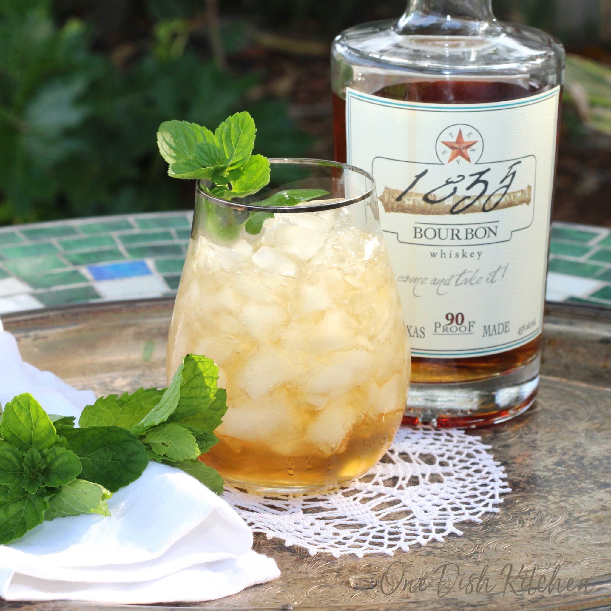 Easy Mint Julep Recipe One Dish Kitchen