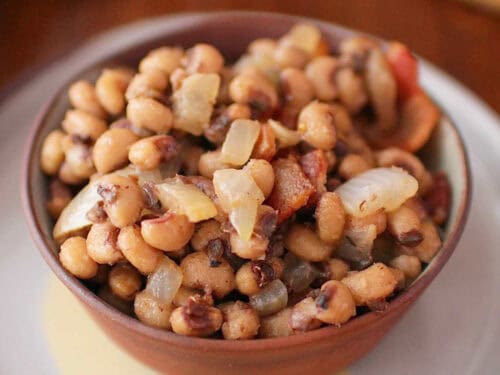 how to dress up canned black eyed peas Small Batch black eyed peas soul food