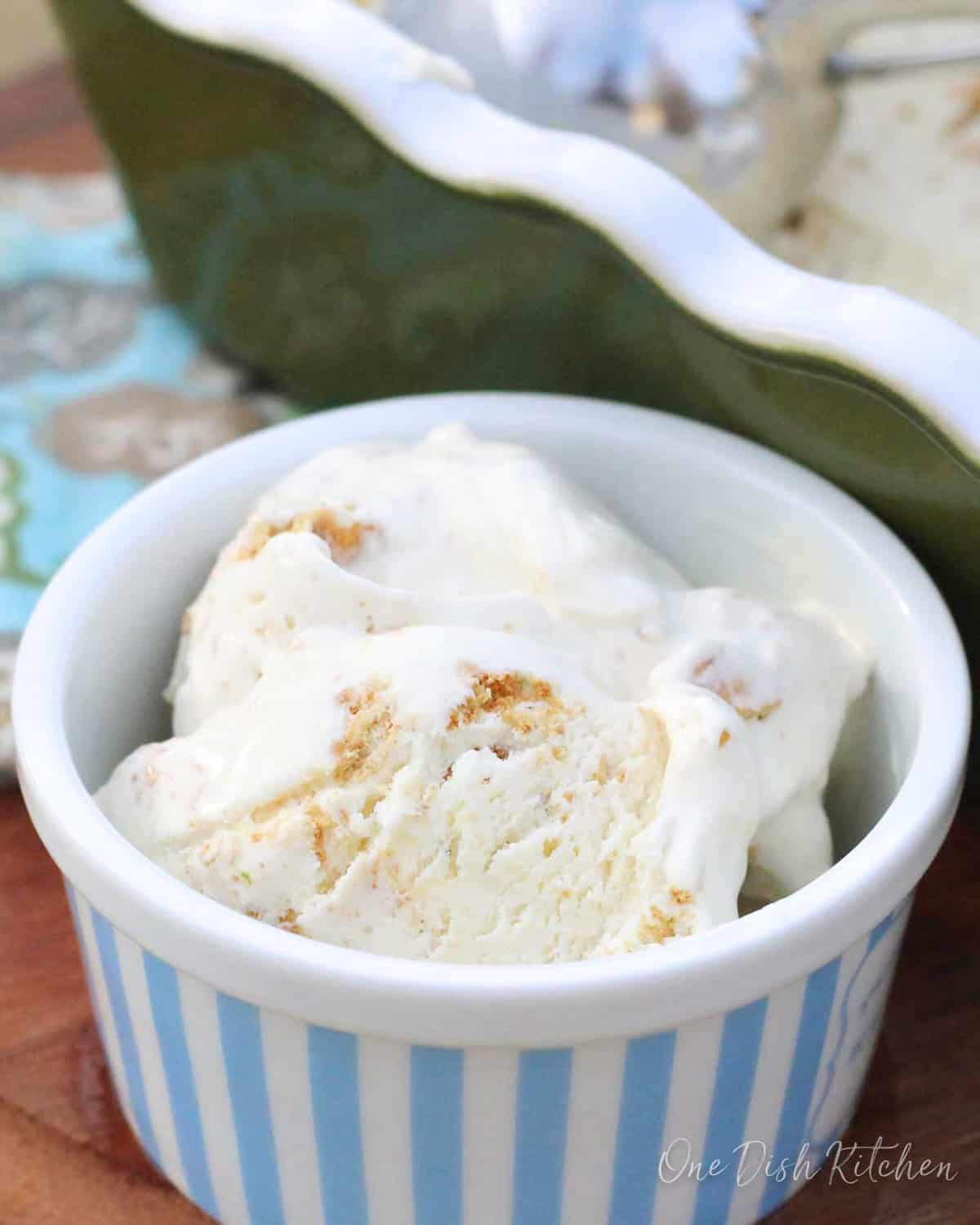 a bowl of key lime pie ice cream.