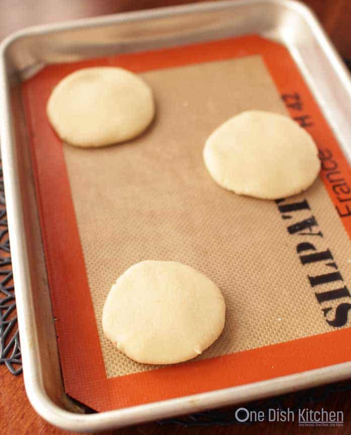 shortbread cookies on a baking sheet | one dish kitchen