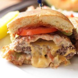 juicy lucy with melting cheese