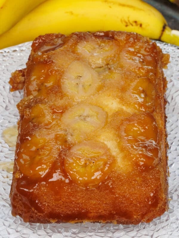 a small caramelized banana upside down cake.