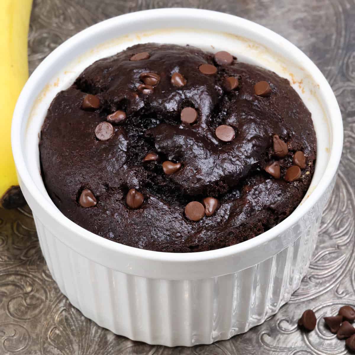 https://onedishkitchen.com/wp-content/uploads/2023/10/chocolate-banana-bread-one-dish-kitchen-square.jpg