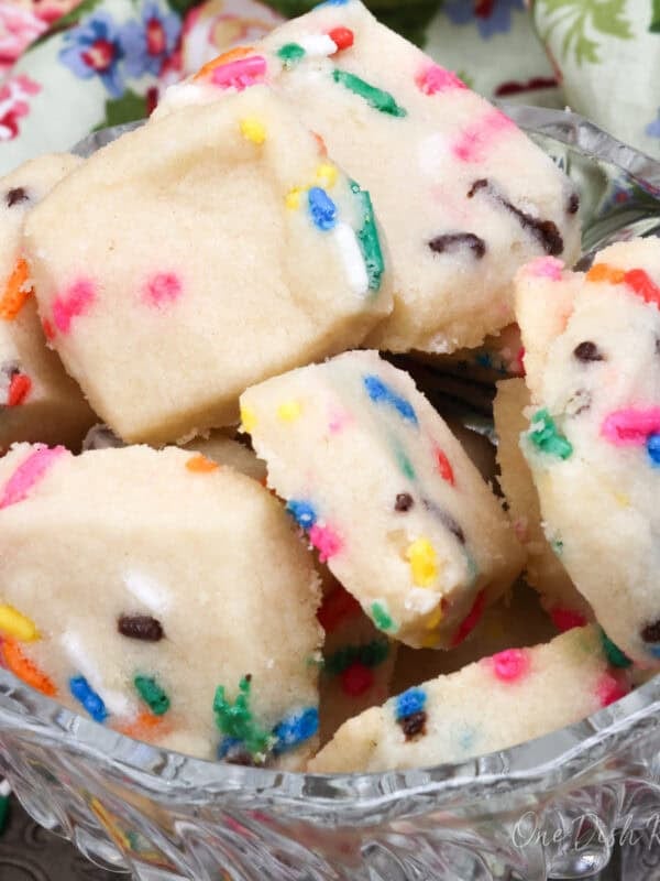 a small bowl filled with mini shortbread bites.
