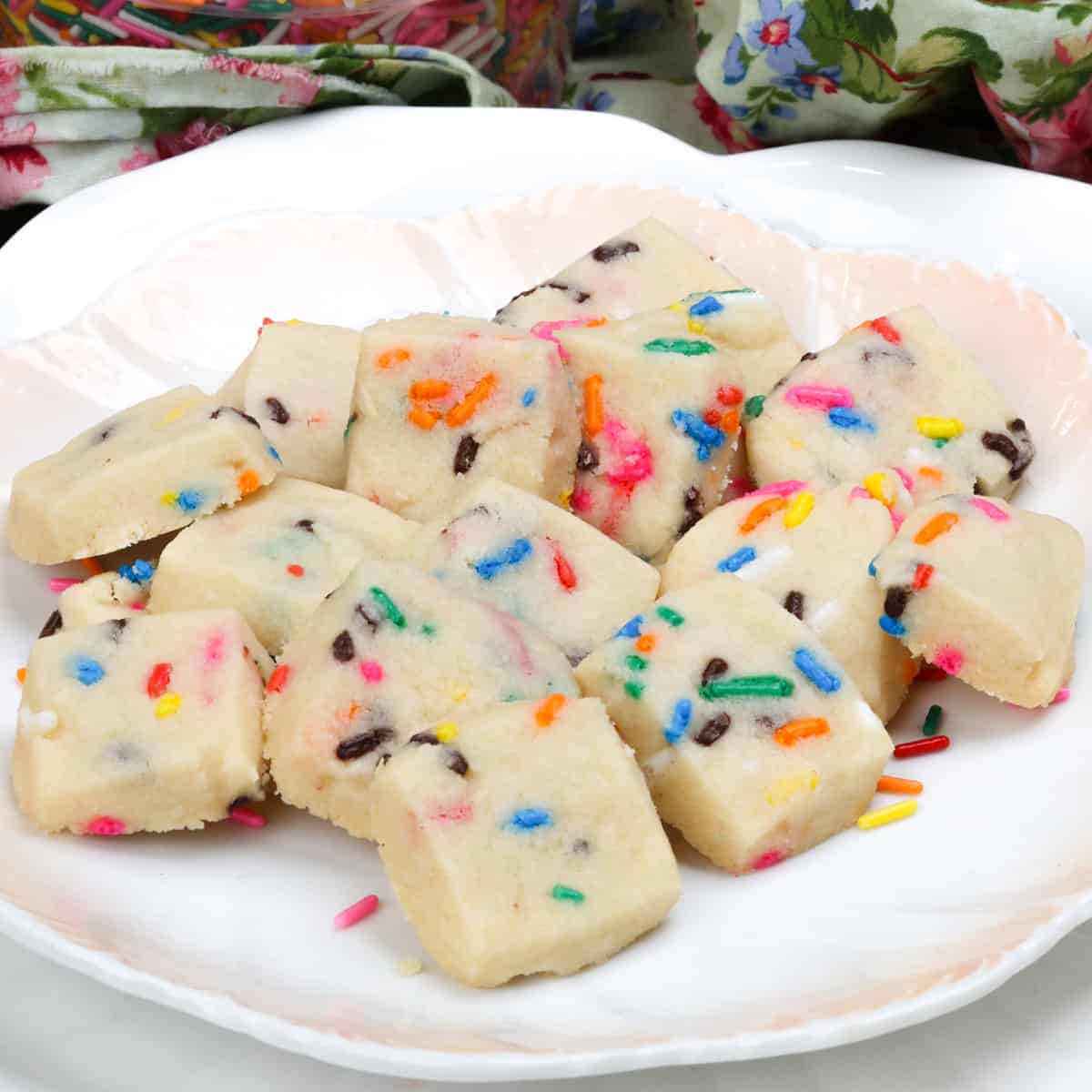 Brown Bag shortbread cookie mold, stoneware heart shape w/ recipe booklet