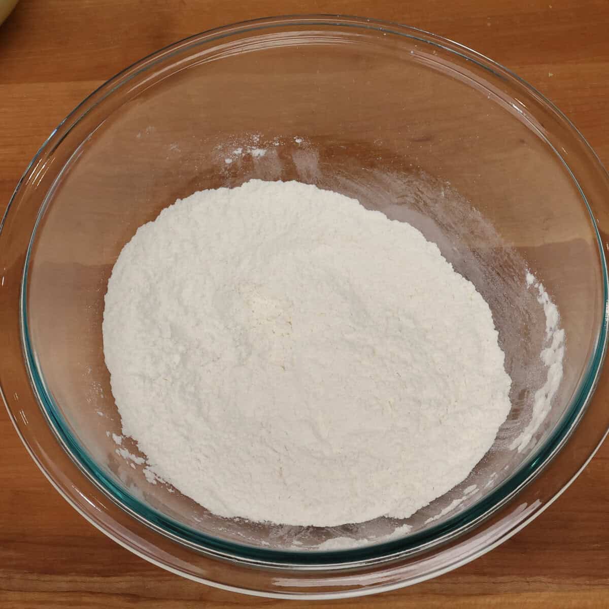 flour, baking powder and salt in a mixing bowl.