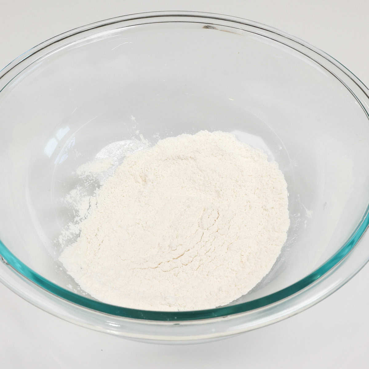 pie crust dry ingredients in a mixing bowl.